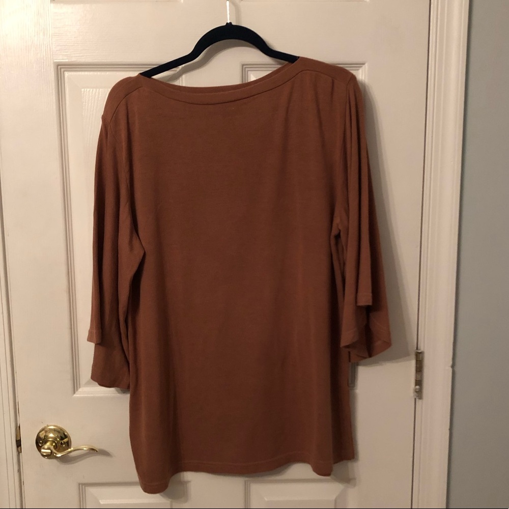 Loose top